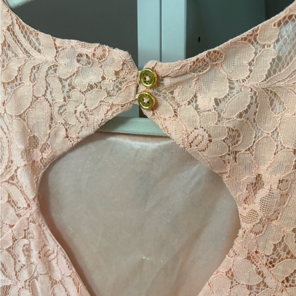 RW&CO. Lace Peplum Blouse - Peach, M - Picture 5 of 6